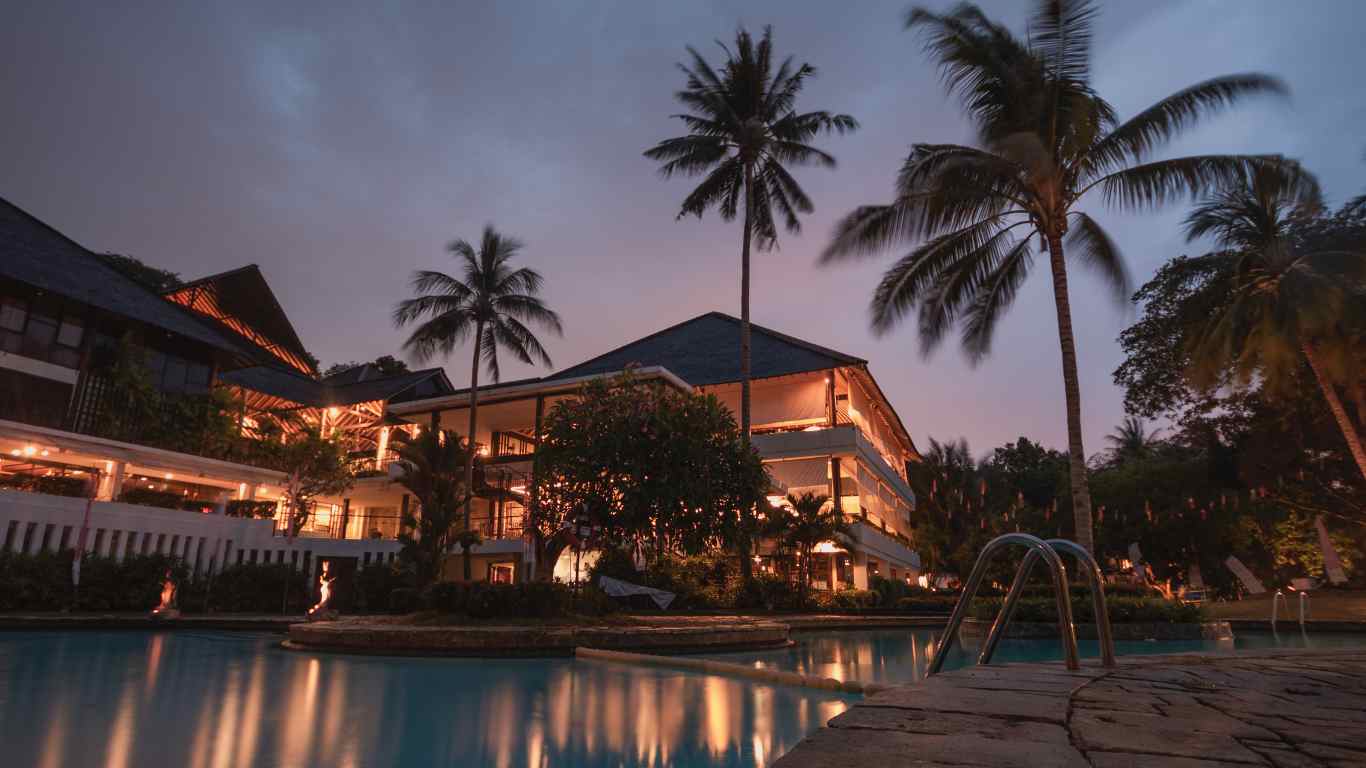 Unlocking the Power of Digital Marketing in the Luxury Goods Market