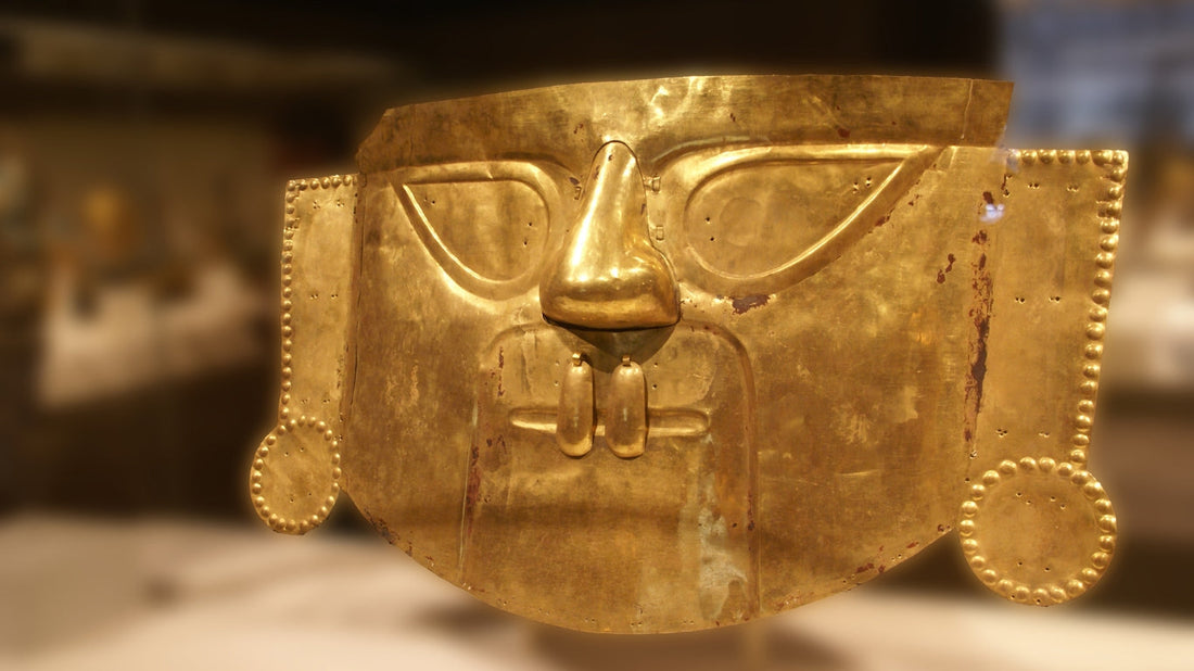 Peruvian Gold Jewelry: History and Artisan Craft Millenary
