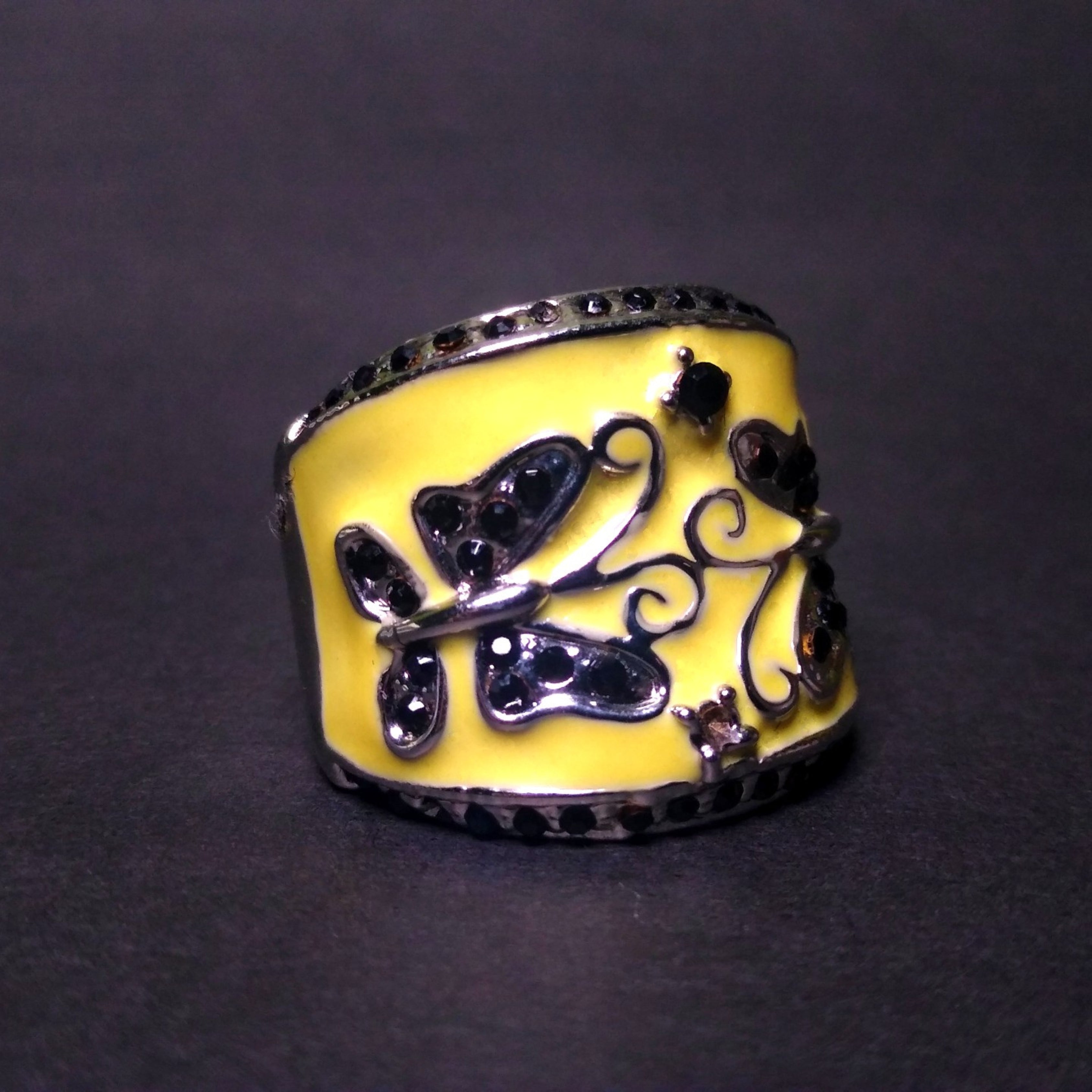 LETNA CZECH CRYSTAL RING