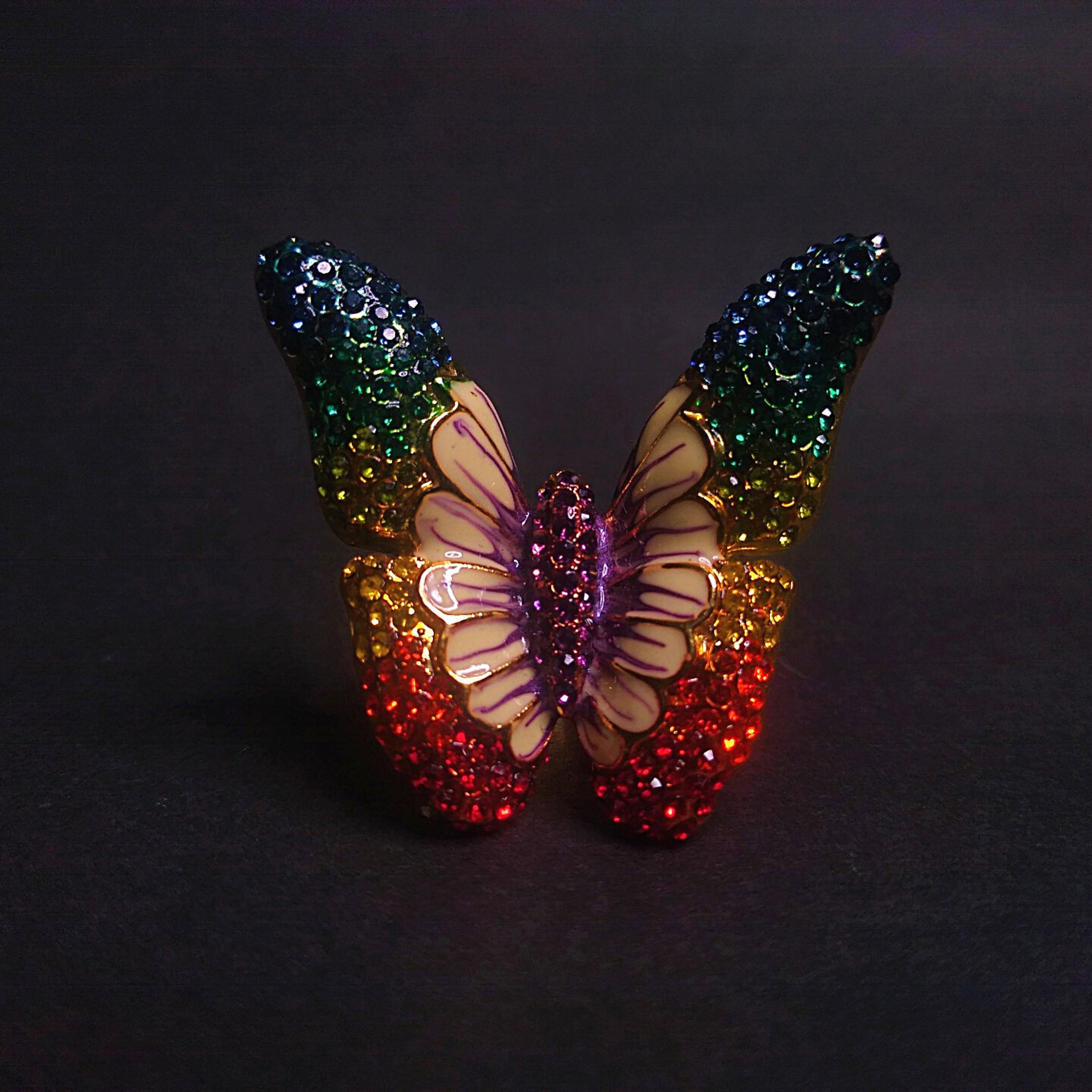 Opatoc Czech Crystal Ring - MIKING LLC