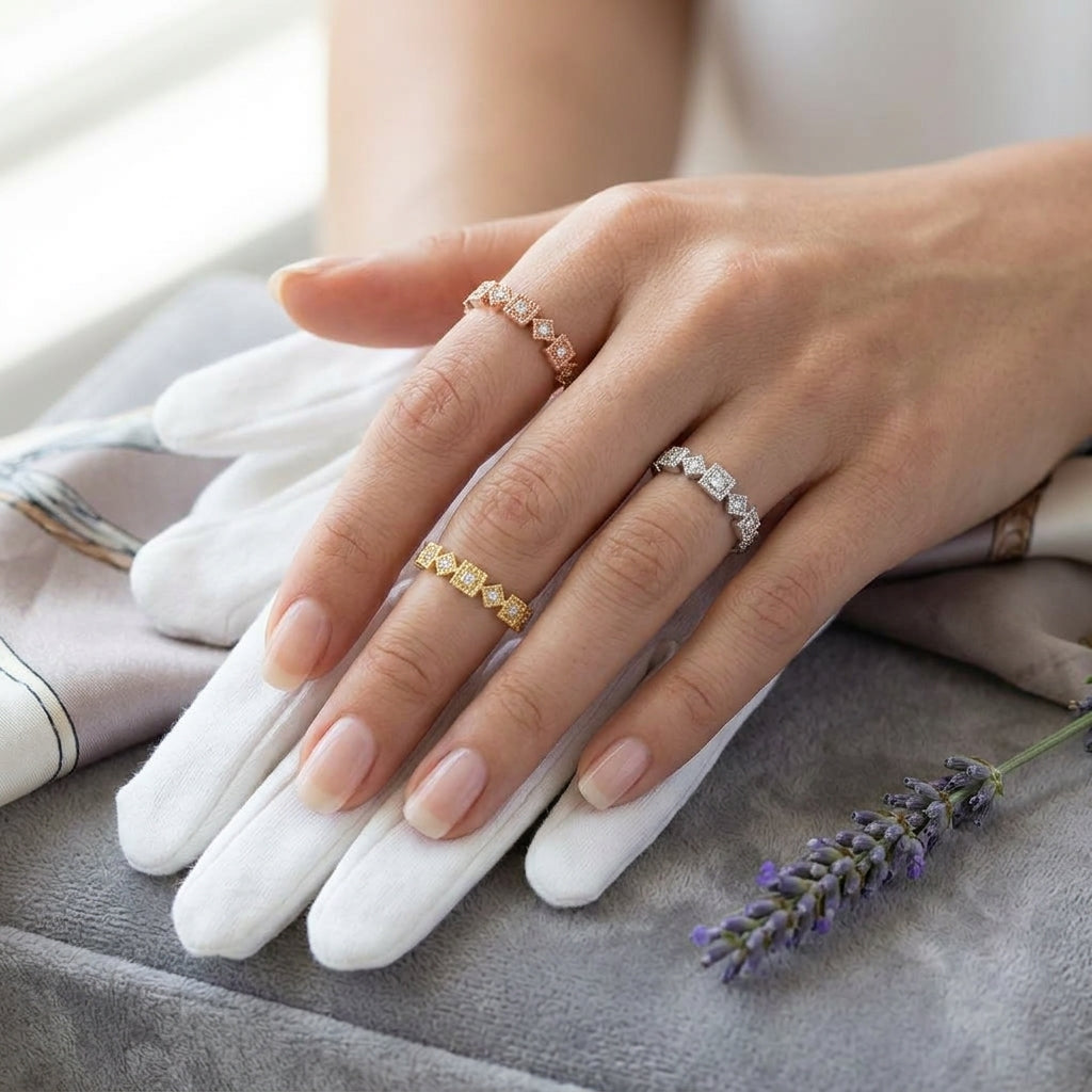 ORION Anillo Apilable de Diamante Natural en Oro de 18k