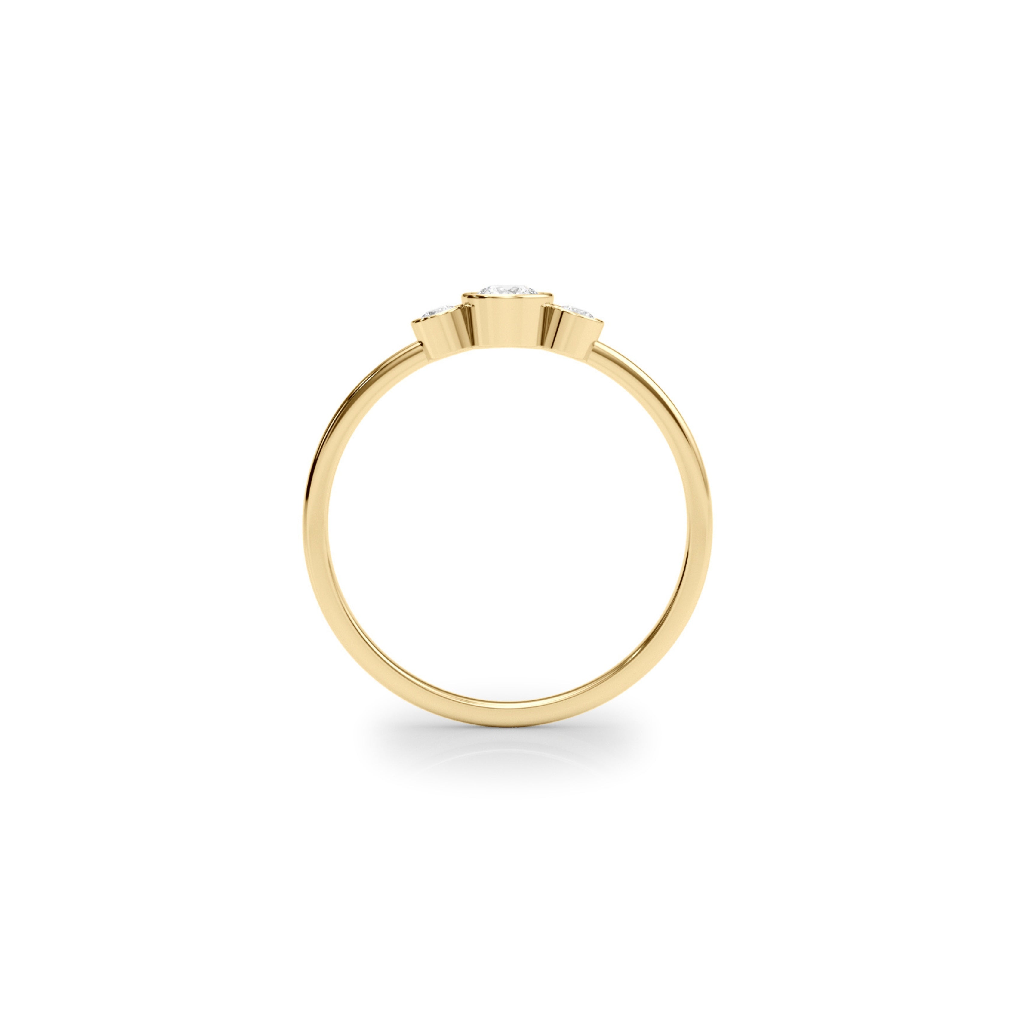 WOMAN DIAMOND RING YELLOW