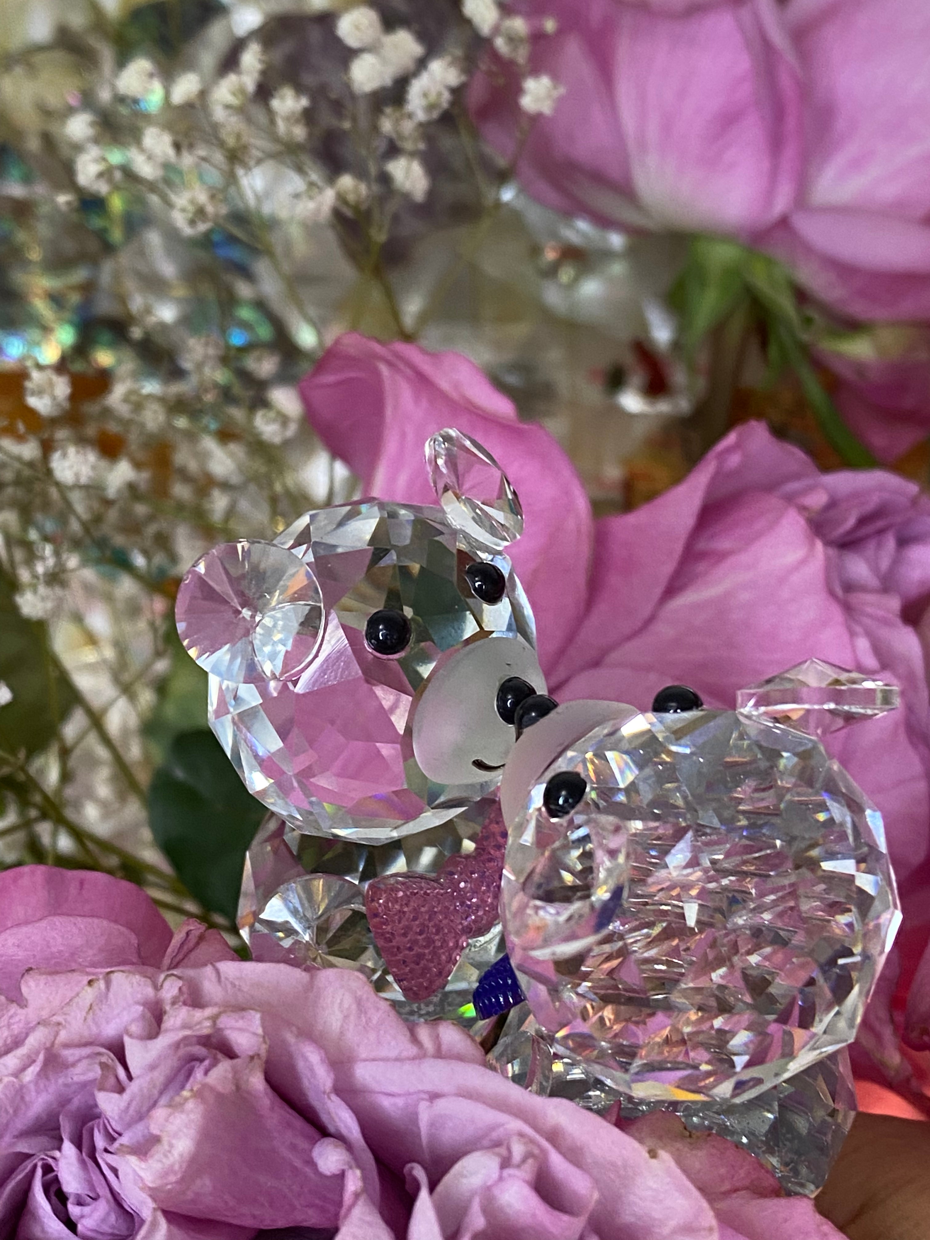 BEAR Crystal Bottle Stopper - MIKING LLC