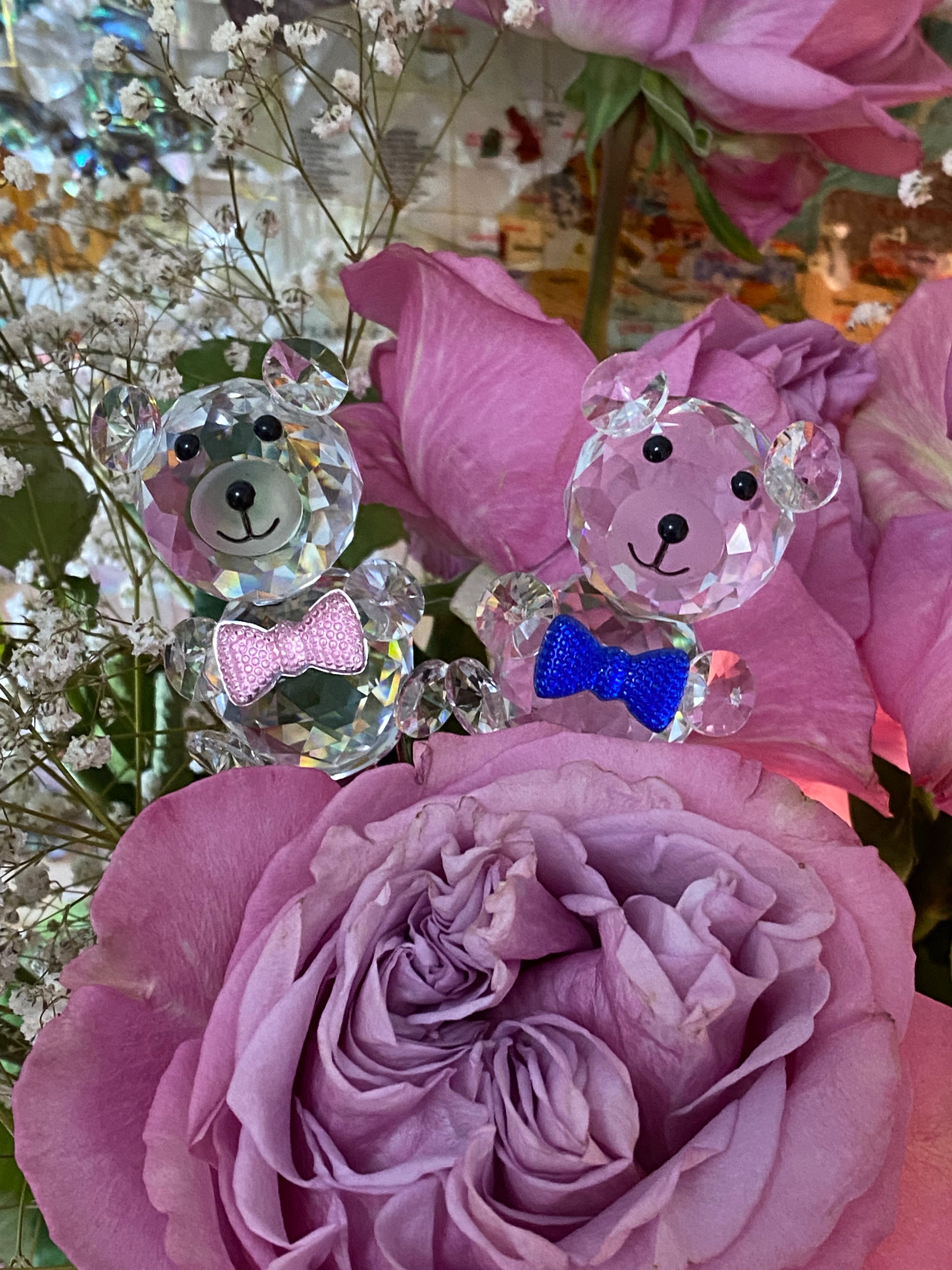 BEAR Crystal Bottle Stopper - MIKING LLC