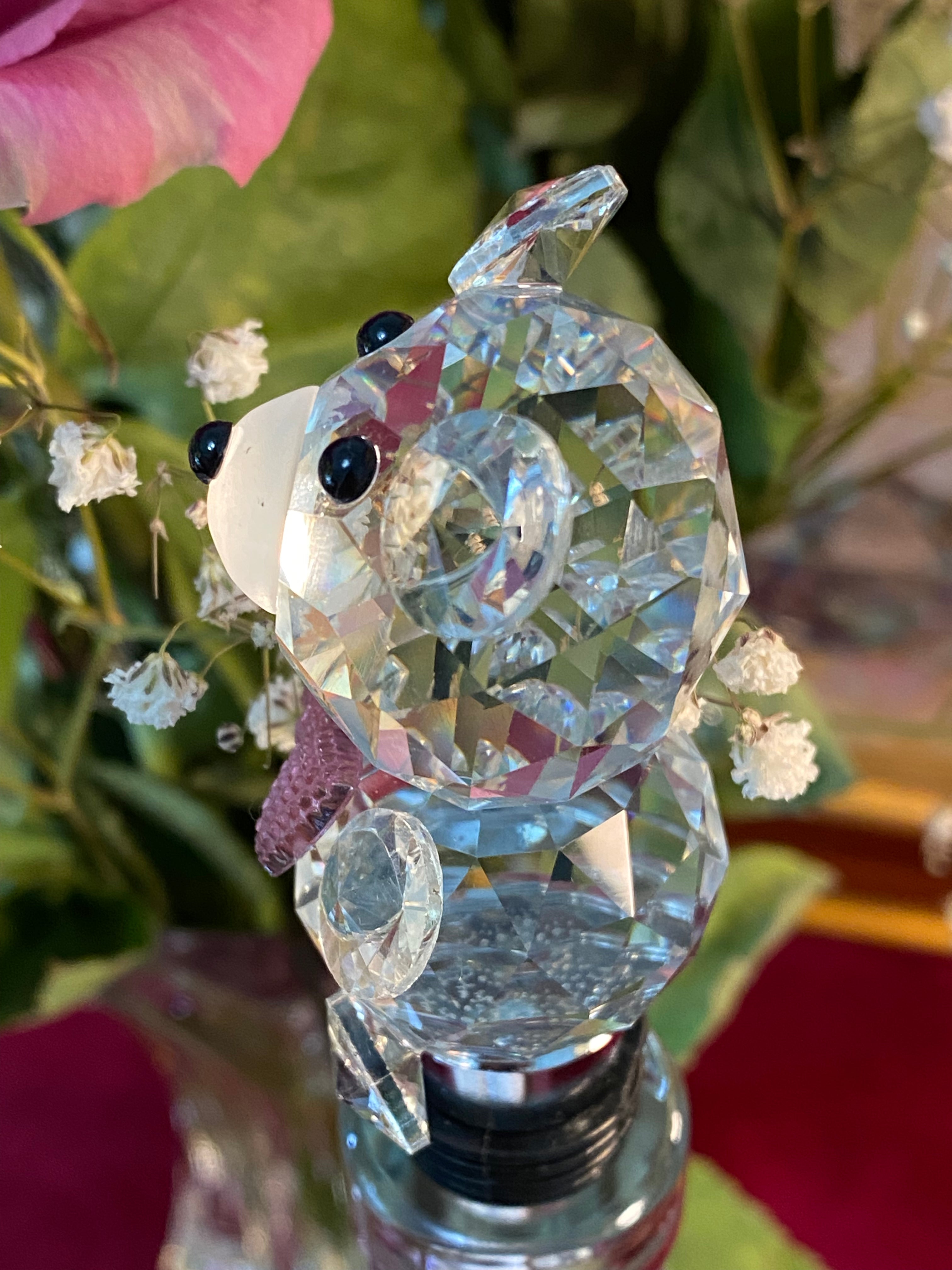BEAR Crystal Bottle Stopper - MIKING LLC